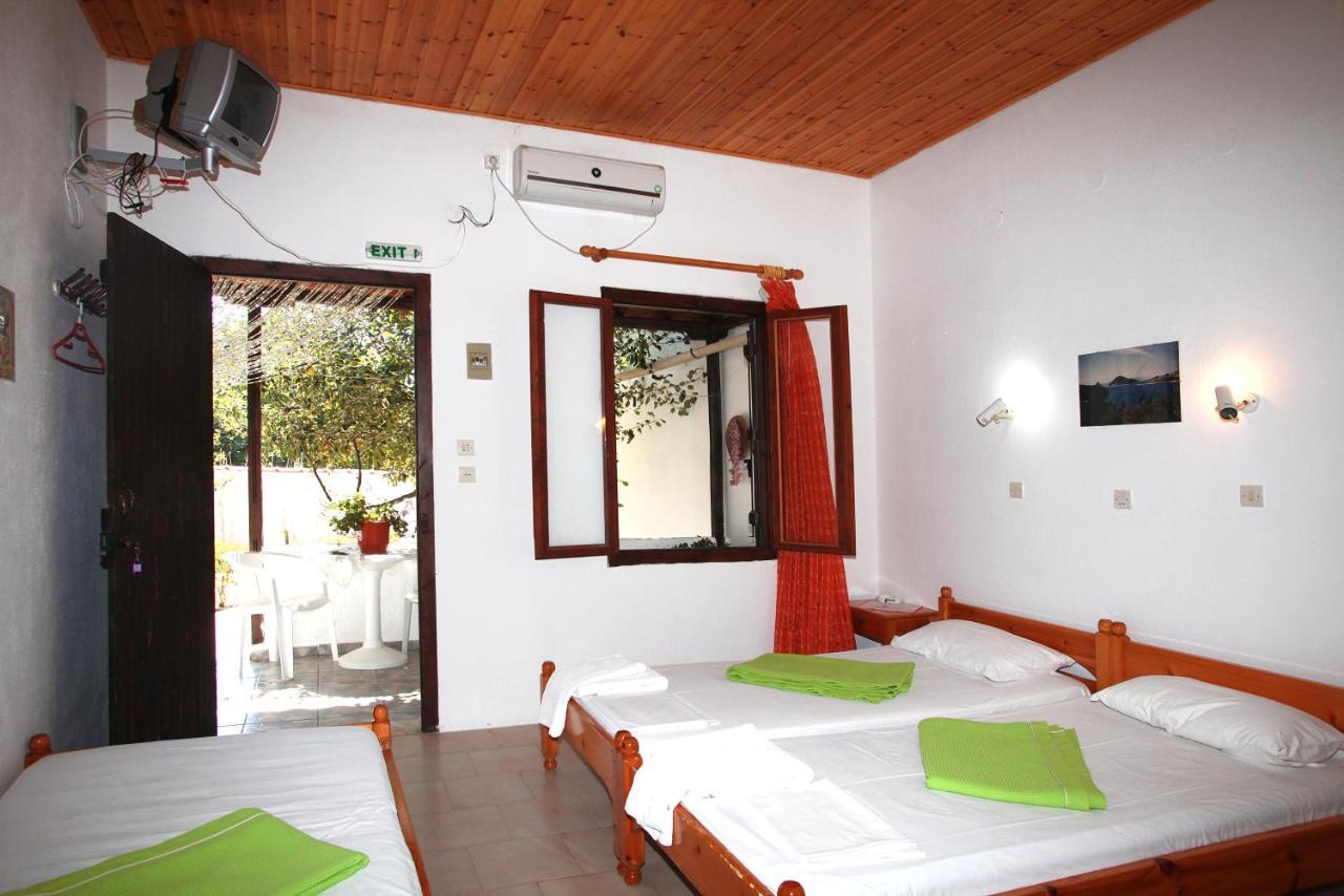 Apartamento Karidies Skopelos Exterior foto